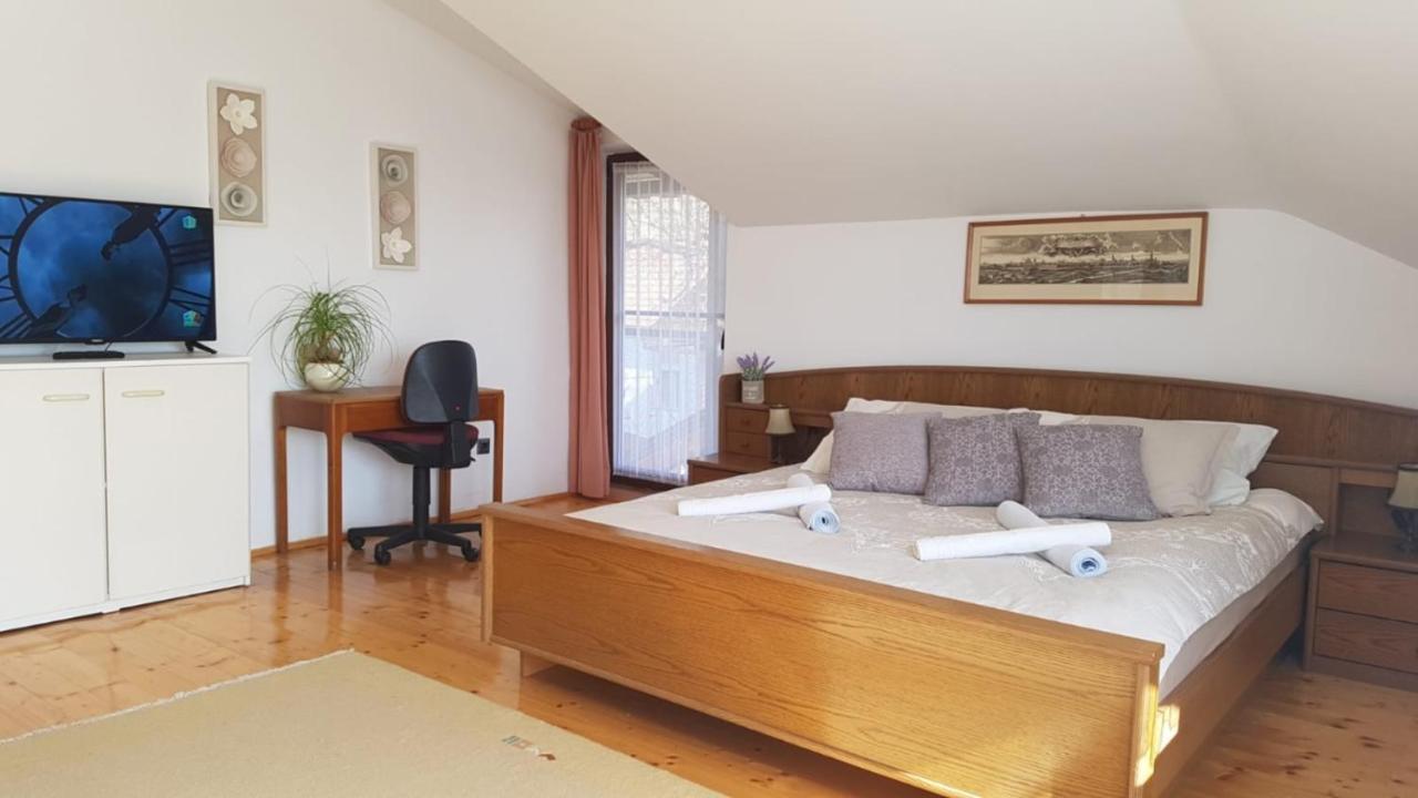 La Cassa Hotel Timişoara Buitenkant foto